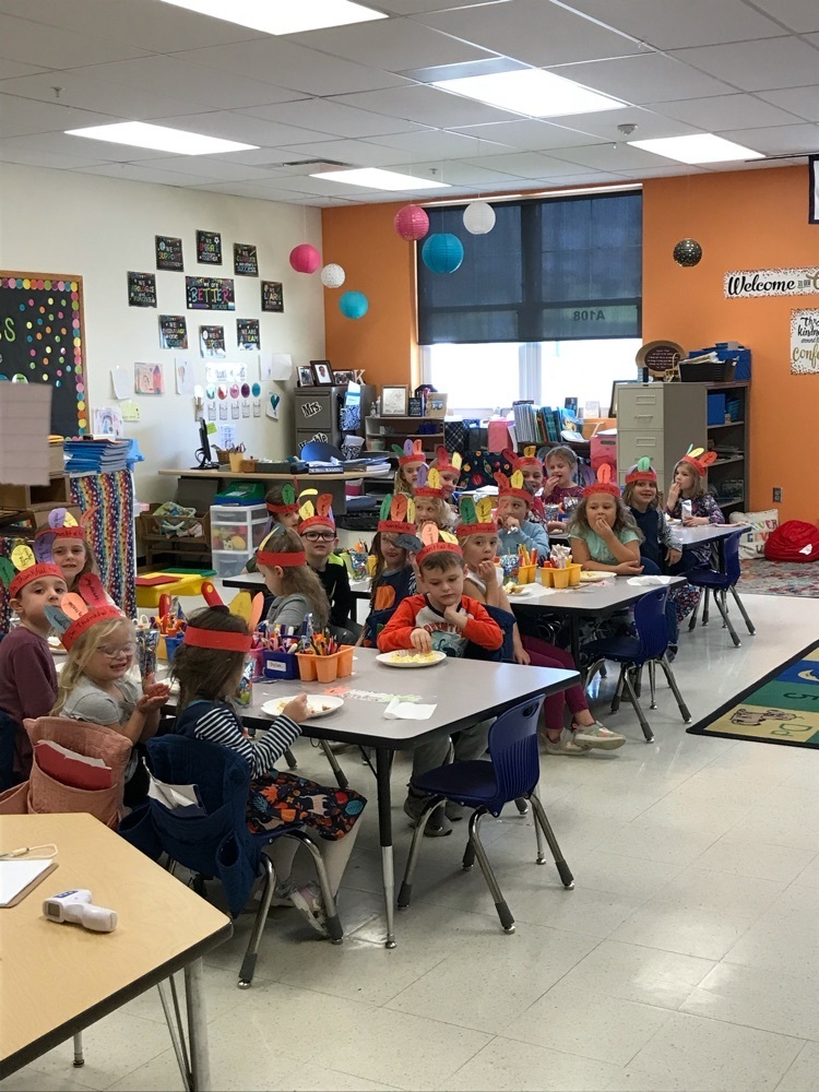 Students eating at tables